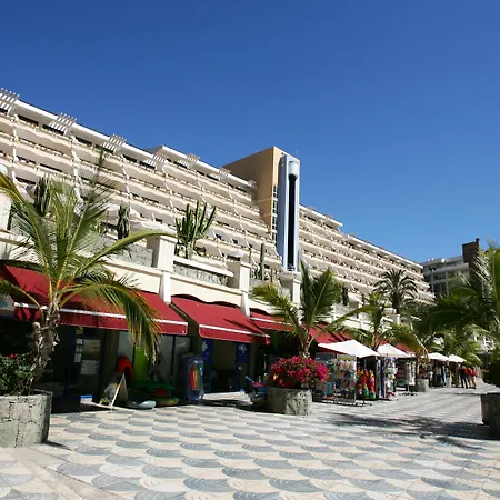 Livvo & Aquapark 酒店 塔乌里托