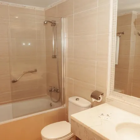 Livvo & Aquapark Hotel